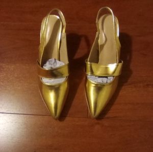 Women's Gold slingback pumps